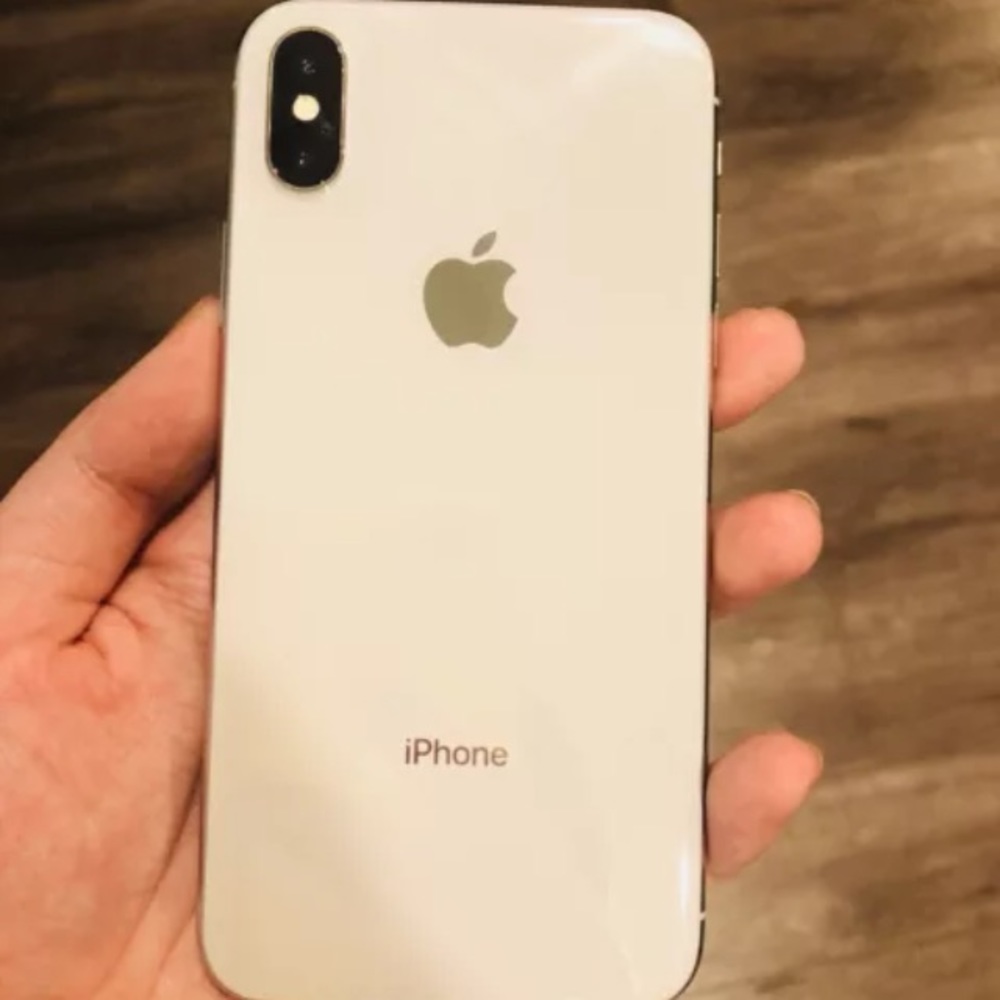 iPhone X unlocked
